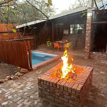Kruger Wild Dog Inn House 1 Marloth Park Eksteriør billede