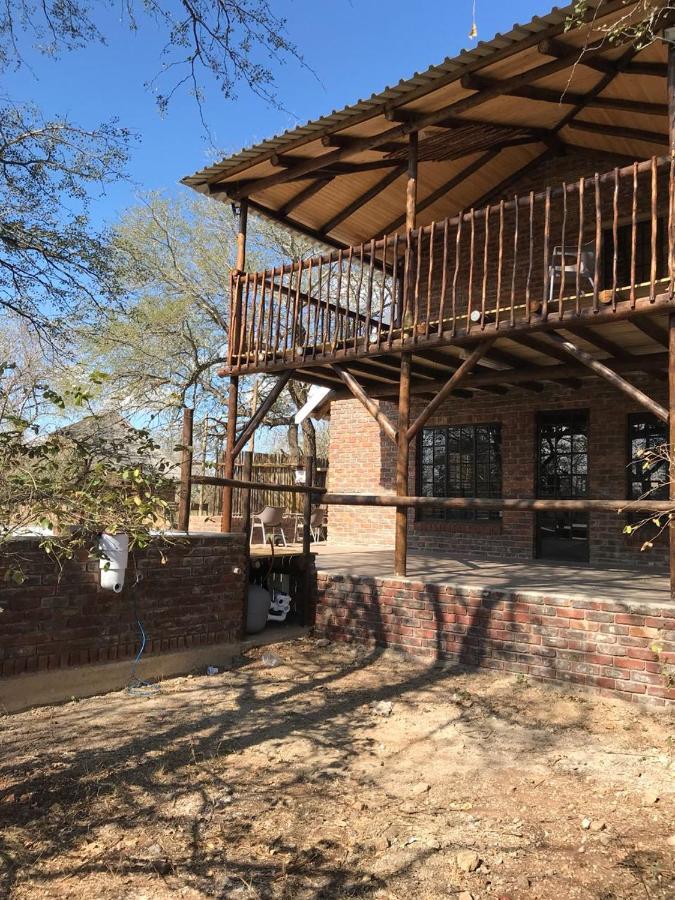Kruger Wild Dog Inn House 1 Marloth Park Eksteriør billede