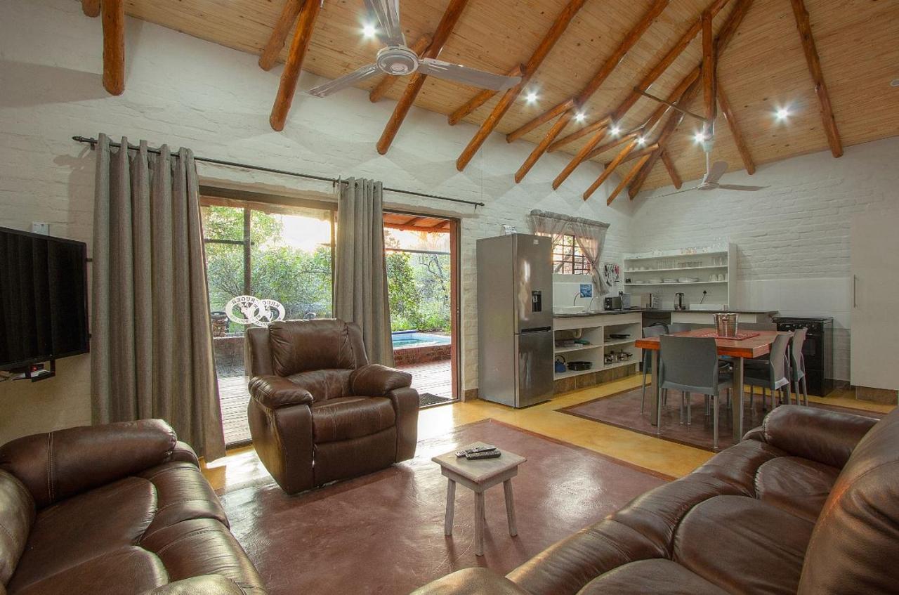 Kruger Wild Dog Inn House 1 Marloth Park Eksteriør billede