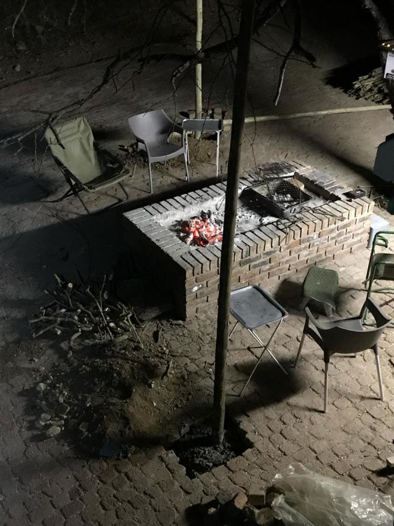 Kruger Wild Dog Inn House 1 Marloth Park Eksteriør billede