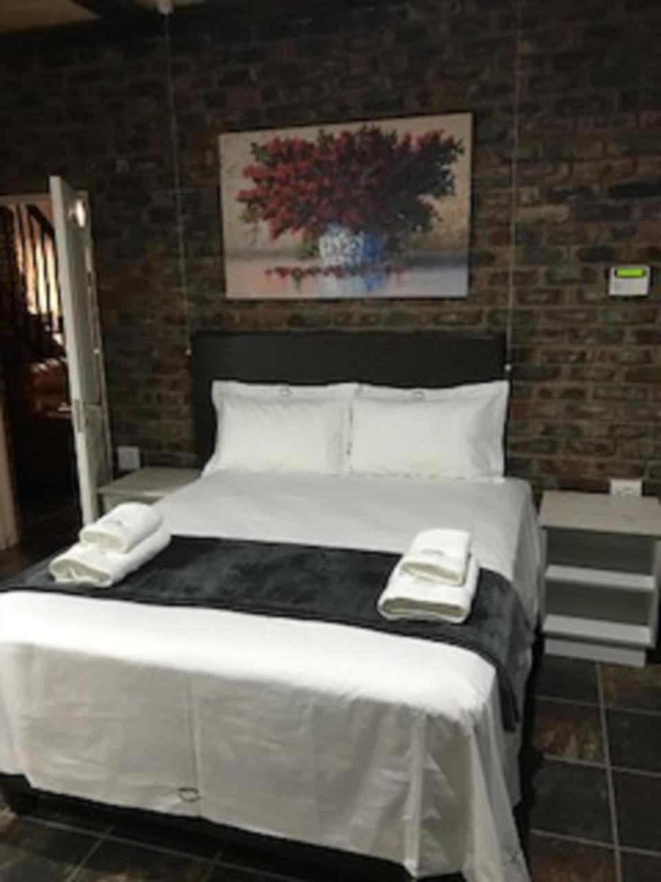 Kruger Wild Dog Inn House 1 Marloth Park Værelse billede
