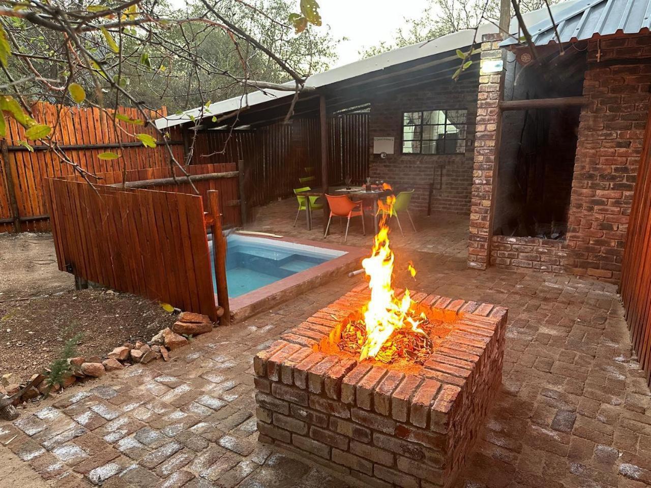 Kruger Wild Dog Inn House 1 Marloth Park Eksteriør billede